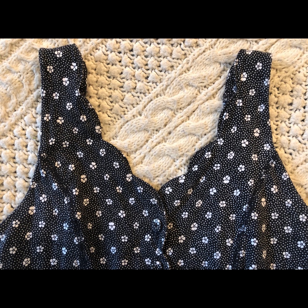 Kimchi Blue Scallop Button Tank